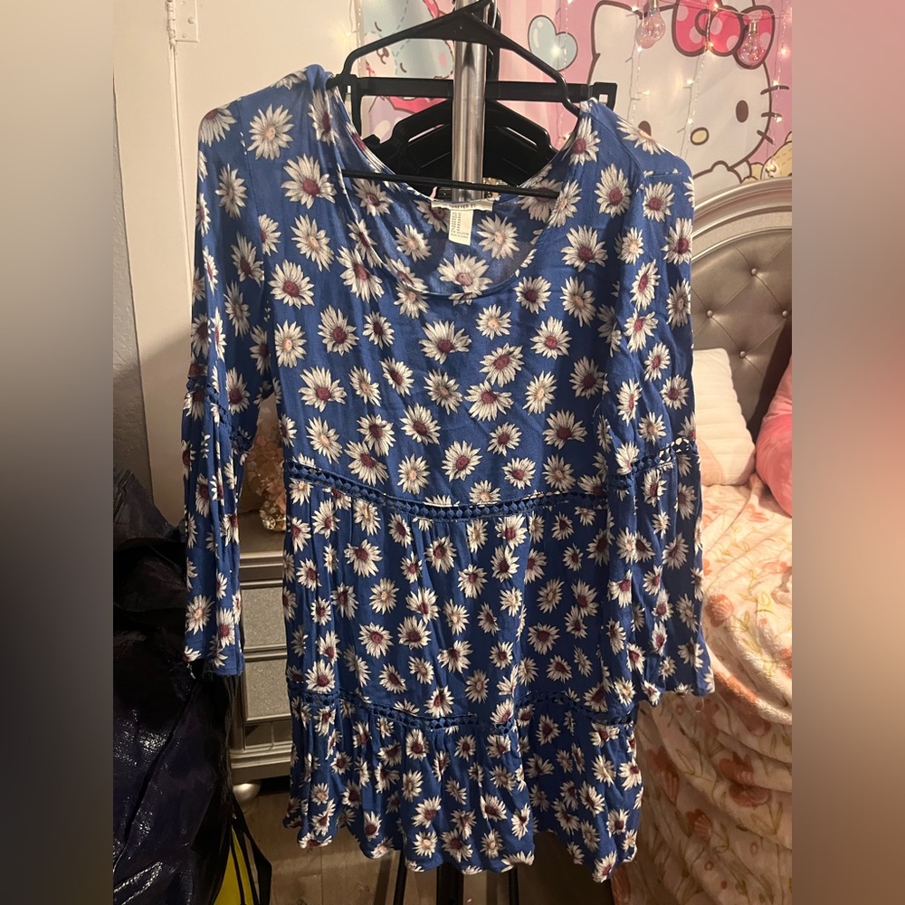 Forever 21 Blue Daisy Print Tiered Dress Size Medium